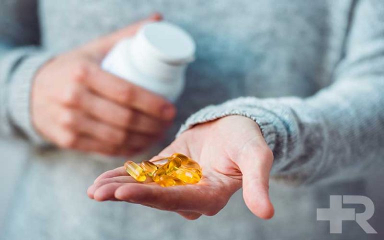 چه کسانی نباید قرص امگا 3 بخورند؟