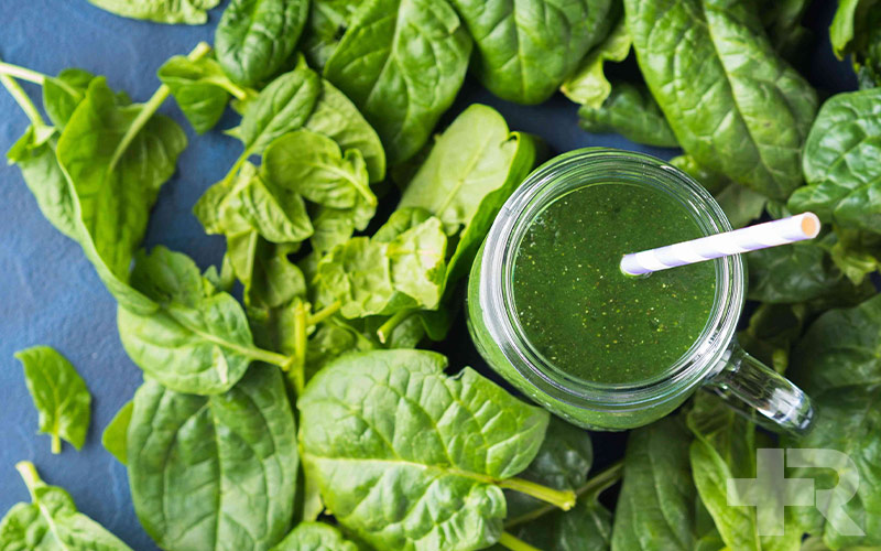 آب اسفناج پخته در کنار خواص بالا، دارای ارزش غذایی زیادی برای بدن و سلامتی است.