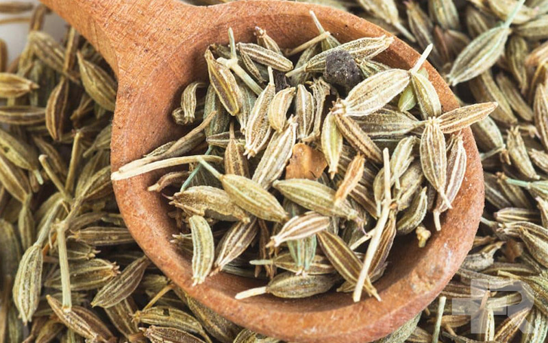 یکی از خواص و فواید رازیانه، کاربرد آن در کاهش نفخ است.