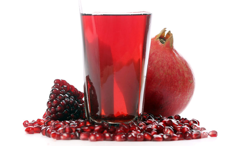 خواص آب انار آب انار علاوه در بزرگسالان، در کودکان و در بارداری نیز دارای کاربرد زیادی است.