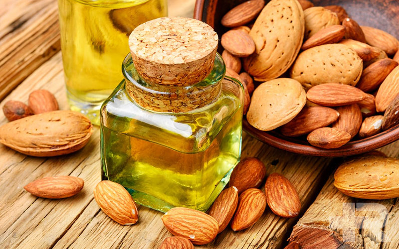 خواص روغن بادام تلخ