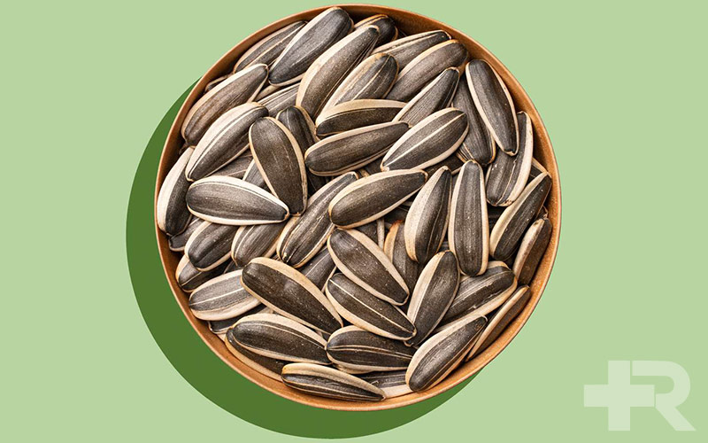 خواص تخمه آفتابگردان تخمه آفتابگردان به دلیل ترکیبات بسیار خوب و مناسب، برای سلامت استخوان ها بسیار مفید است.